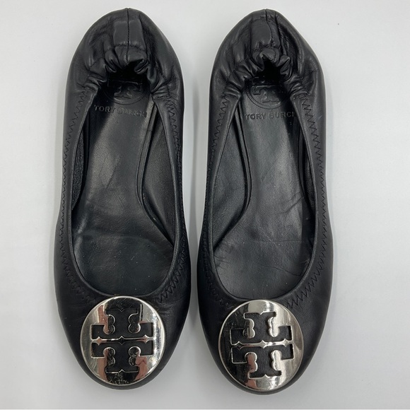 Tory Burch Reva Leather Ballet Flat Black Silver Toe Logo Accent Travel VGUC 5.5 - Picture 2 of 15